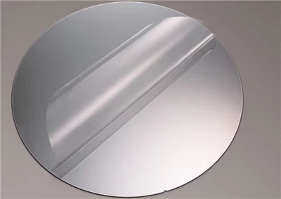 plaquette de semi-conducteur de nettoyage au laser